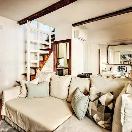 Maya Rhome Trastevere Apartment Rom