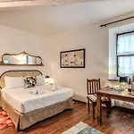 Maya Rhome Trastevere Apartment