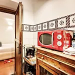 Maya Rhome Trastevere *