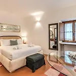 Apartment Maya Rhome Trastevere